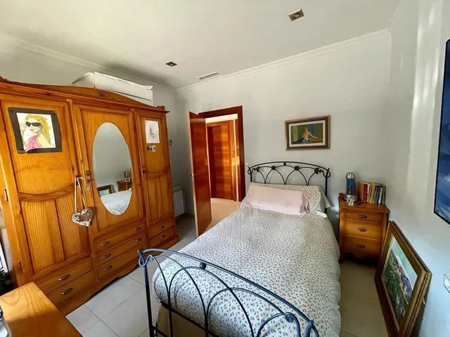 TRES VIVIENDAS AL PRECIO DE UNA — 41