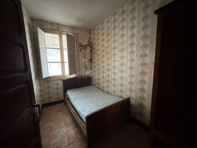 SE VENDE 1º PISO CON TERRAZA EN AS NOGAES - foto 4