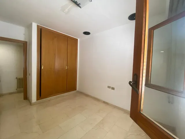 ✨ Amplio piso con gran potencial en Santa Catalina ✨ — 33