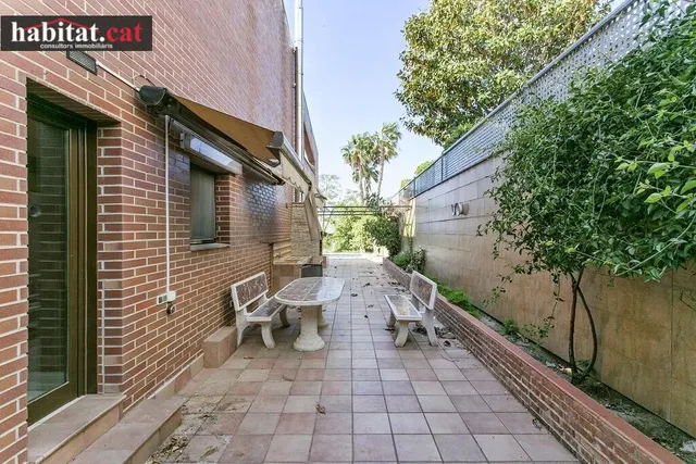 Espectacular casa esquinera en el aragai - Vilanova i la Geltrú — 36