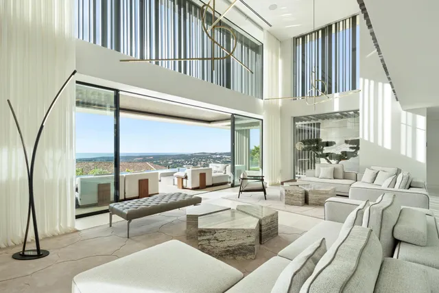 VILLA DE LUJO EN LA RESERVA DE SOTOGRANDE CON VISTAS AL MAR — 8