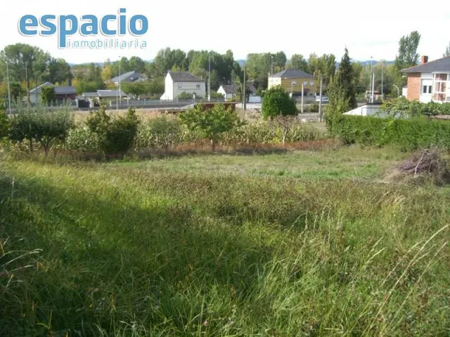VENTA PARCELA URBANA SAN ANDRES DE MONTEJOS