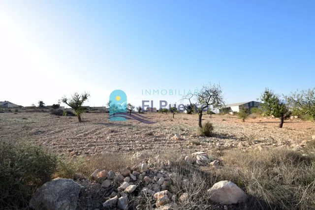 TERRENO en venta - foto 2