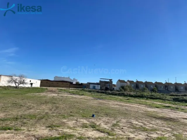 Venta de Terreno en La Palma del Condado - foto 4