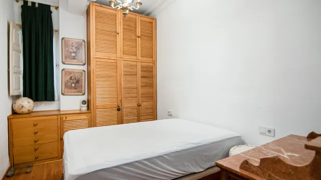 Amplio piso con 4D, 2 baños y gran terraza en Ruzafa, Valencia — 21