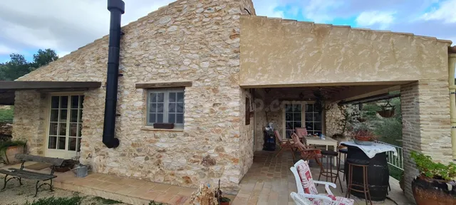 Finca rústica exclusiva con casa restaurada y máxima privaci - foto 3
