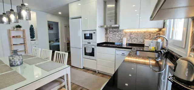 Encantadora Casa de 3 habitaciones en Los Boliches, Fuengirola - ¡Tu Refugio Perfecto! — 8