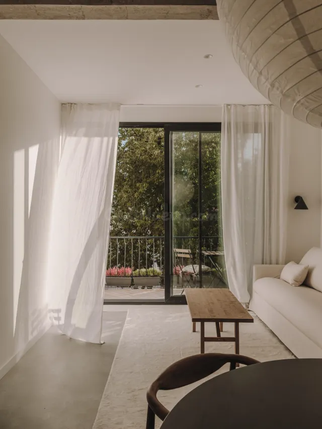 Piso luminoso con 3 habitaciones y 2 baños en Monteolivete - foto 4
