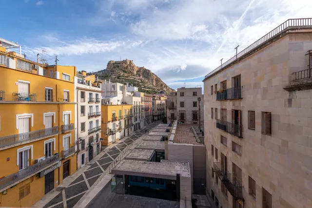 Fantastica Vivienda en Casco Antiguo de Alicante. — 26
