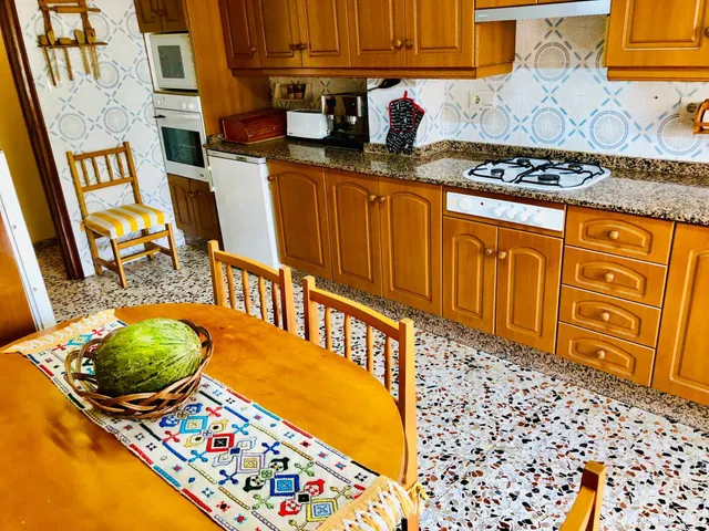 Villa privada con 6 habitaciones frente al mar en Guardamar playa. — 35