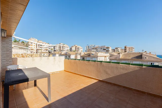 Adosado en primera línea con vista al mar — 35
