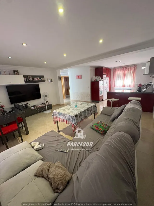 Finca de 1.250 m2 con 2 casas independientes y piscina — 21