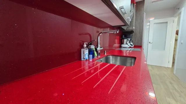 ¡TU NUEVO HOGAR EN TRAVALÓN TE ESPERA! PLANTA BAJA CON  GARAJE, TRASTERO Y TOTALMENTE EQUIPADA! — 20