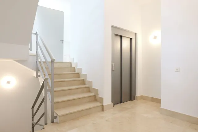 Chalet 6 habitaciones 777m² en venta - El Madroñal — 37