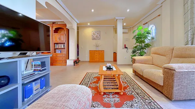 Villa 4 habitaciones 198m² en venta - Urbanización Perla del Mar — 24