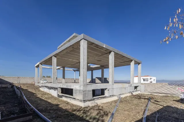 Parcela exclusiva con estructura de Chalet independiente y piscina en Urb. El Montecillo, Las Gabias — 9