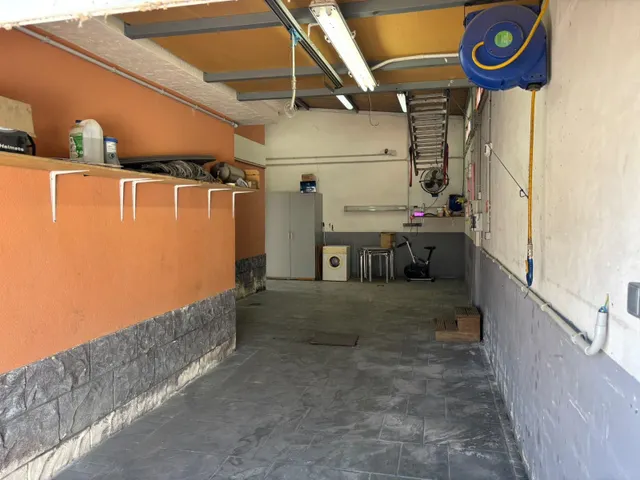 CHALET URBANIZACIÓN LOS VALIENTES — 48