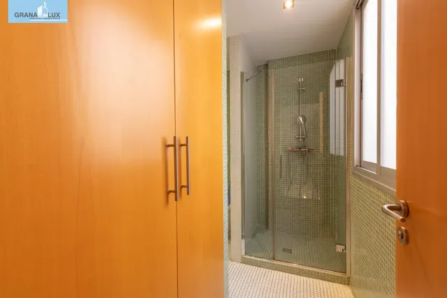 Espacio, confort y calidad: magnífica vivienda unifamiliar adosada — 41