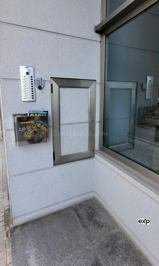 Piso con vistas al mar, garaje y trastero en Rosalía de Cast - foto 4