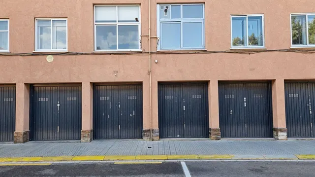 EXCLUSIVO DÚPLEX EN UN OASIS EN REUS — 43