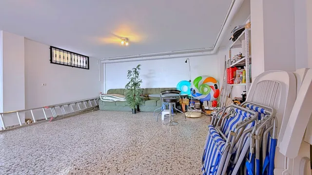 VILLA DE 4 DORMITORIOS 2 BAÑOS EN ORIHUELA COSTA (ROYAL PARK) — 47