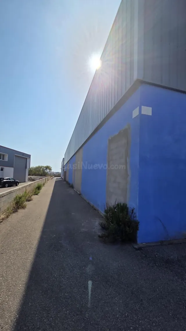 NAVE INDUSTRIAL EN ES MERCADAL — 3