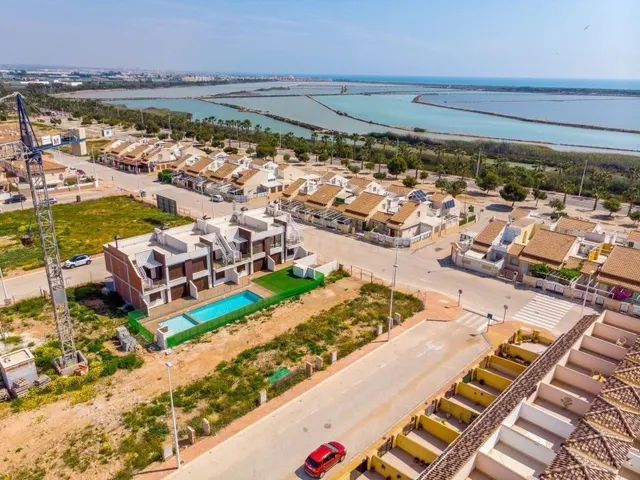 Apartamento en Venta en San Pedro Del Pinatar Murcia - foto 2