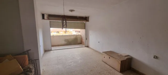 Amplísima casa con vistas despejadas a un parque desde su terraza — 6