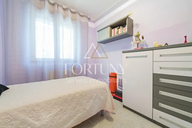 Casa en venta en calle Principal, Cabra del Camp. — 24