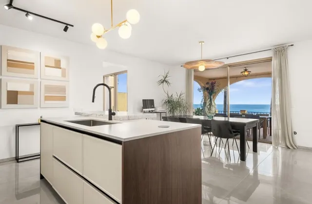 Chalet 8 habitaciones 430m² en venta - Costa Del Sol — 14