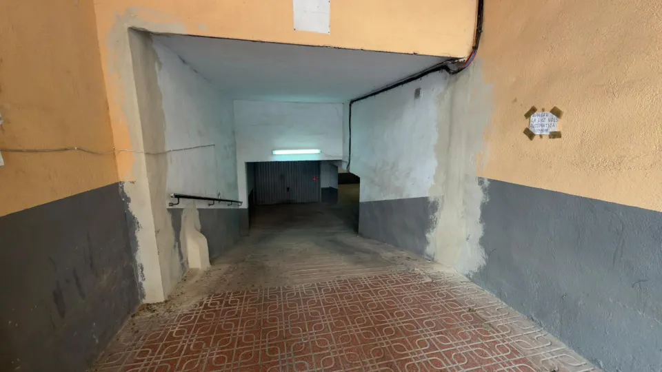 ALQUILER DE PLAZA DE GARAJE EN CALLE ARMANDO MUÑOZ CALERO