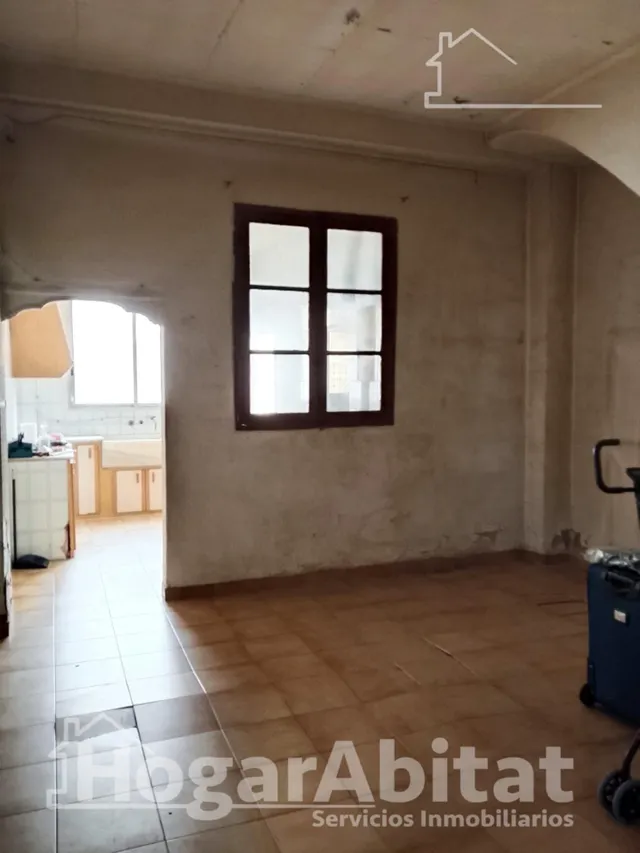 Casa amplia y luminosa con tres terrazas y gran garaje, en el centro — 46