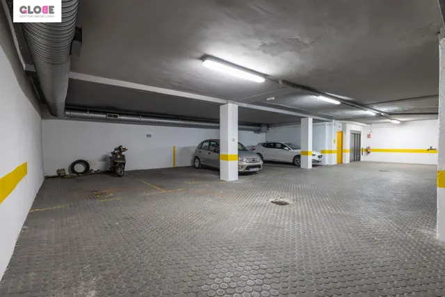 Se vende plaza de aparcamiento — 12