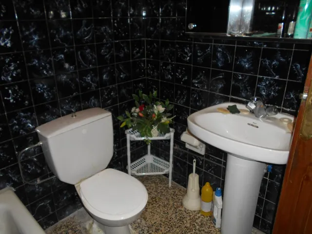 SE VENDE PISO DE 150m ENFRENTE DE PRADIEL — 17