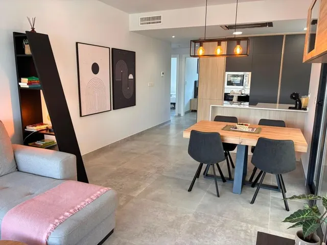 Apartamento 2 habitaciones 90m² en venta - PAU 8 — 9