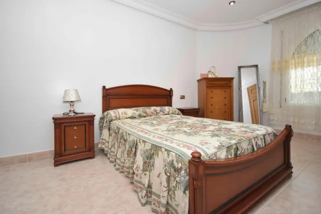 Exclusivo Chalet Independiente con Piscina Privada y Gran Parcela en Callosa de Segura — 38