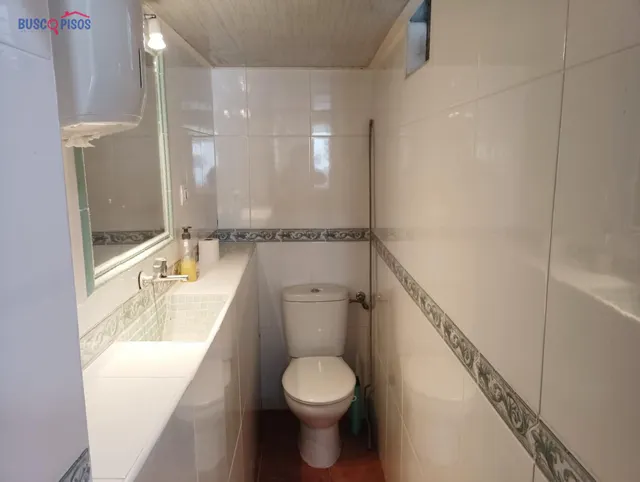 LOCAL COMERCIAL REFORMADO EN SECTOR SUR (zona baja) — 7