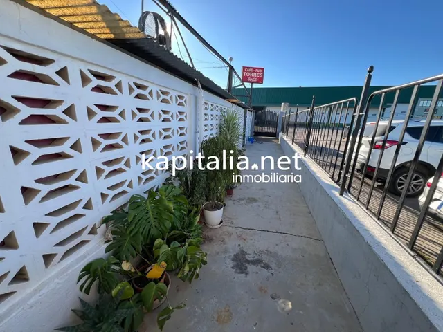 BAR RESTAURANTE+VIVIENDA A LA VENTA EN BARCHETA — 34