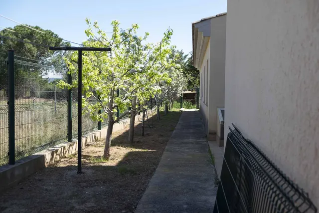 Fantástica torre en venta con jardín en Jorba-Urb. Pla de Torruella (BCN) — 9