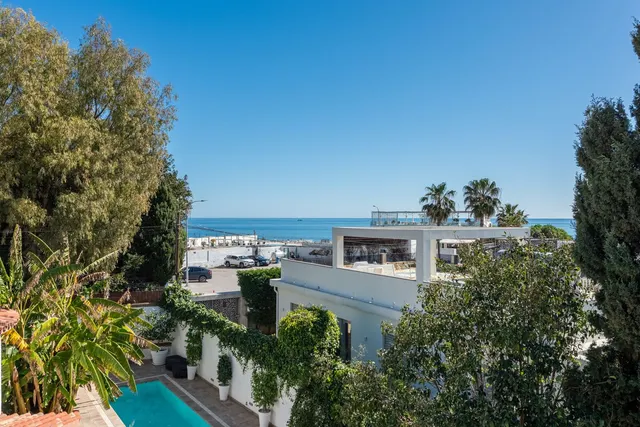 Chalet 4 habitaciones 232m² en venta - Marbella — 28