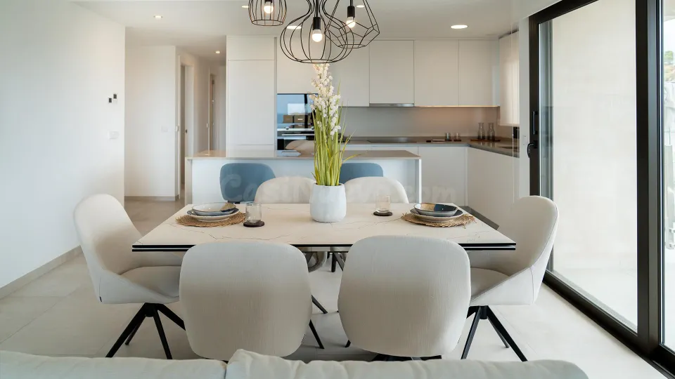 Ático 3 habitaciones 319m² en venta - Parque Selwo Aventura
