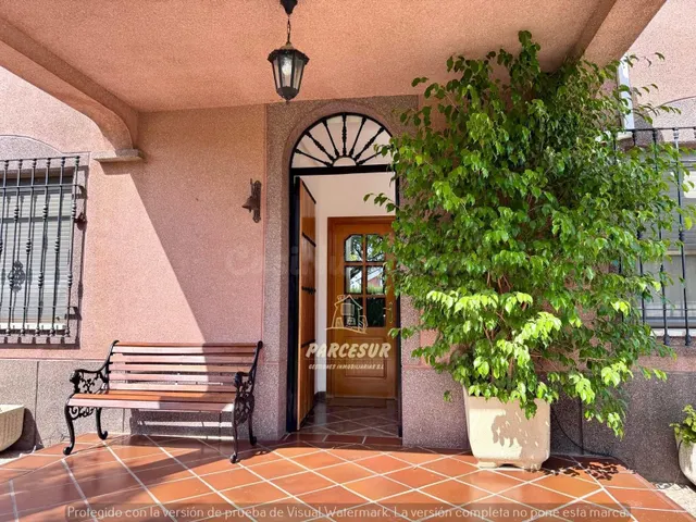 Preciosa casa en exclusiva, situada en la demandada urbaniza - foto 4