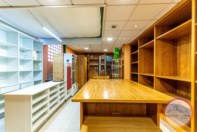 ¡local comercial por 450 €/mes  en a Laracha (A Coruña) — 16