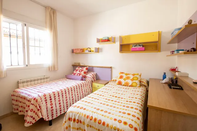 Gran casa familiar 4 dormitorios — 44