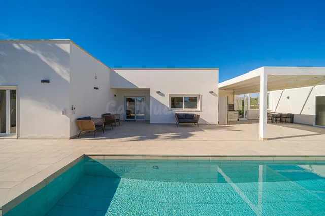 Villa 4 habitaciones 246m² en venta - Albir - foto 2