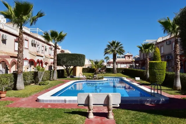 Quad 2 habitaciones 72m² en venta - Playa Flamenca - foto 3