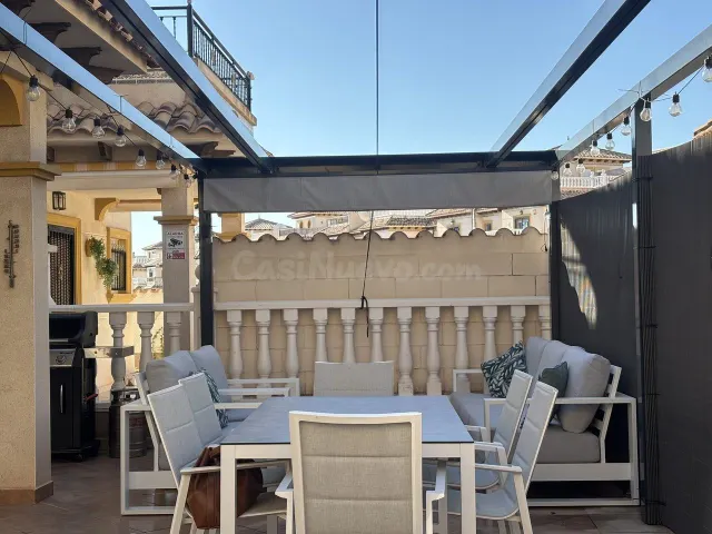 ADOSADO DE 3 DORMITORIOS Y 2 BAÑOS EN ORIHUELA COSTA (PLAYA FLAMENCA) — 2