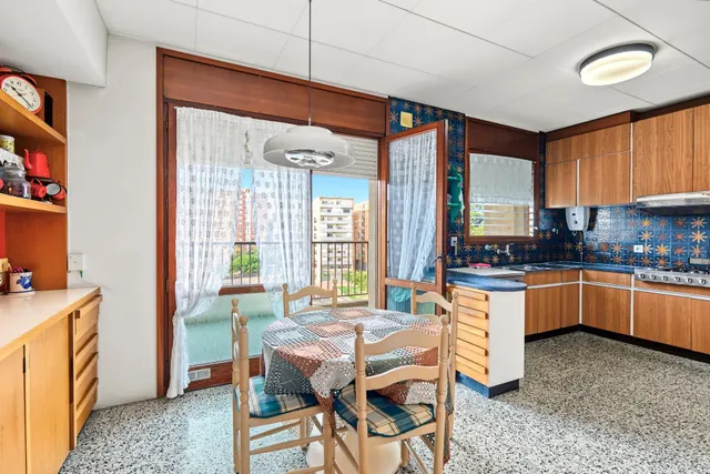 Excepcional piso muy alto con terraza y vistas al mar — 17