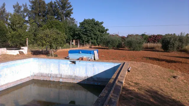 Venta de parcela con casa — 18