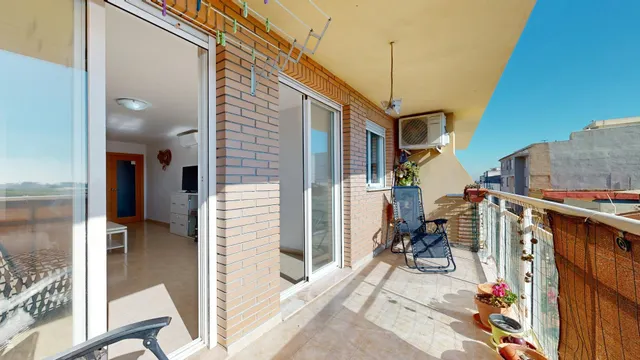 ESTUPENDO PISO CON INQUILINOS EN MONCOFA - SOLO INVERSORES — 2